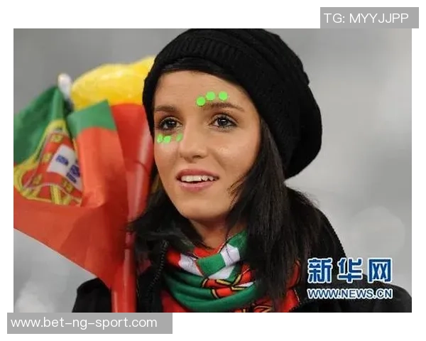 巴拉圭足球宝贝展现激情与魅力引领球迷热潮